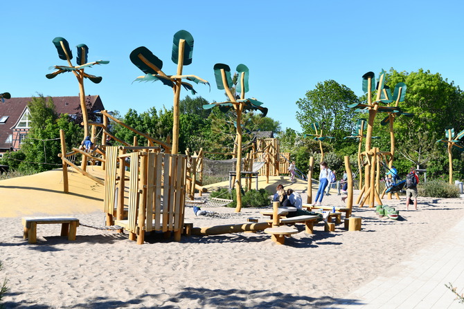 Ferienwohnung in Großenbrode - Seedüne 4 - Erlebnis Spielplatz