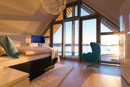 Ostsee - Reetdachhaus Nr. 3 "Südstrand Lodge Marina-Bay" im Strand Resort