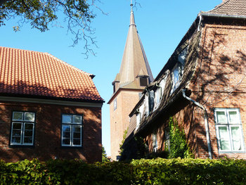 Blick auf die St. Michaelis Kirche © Kirsten Willert