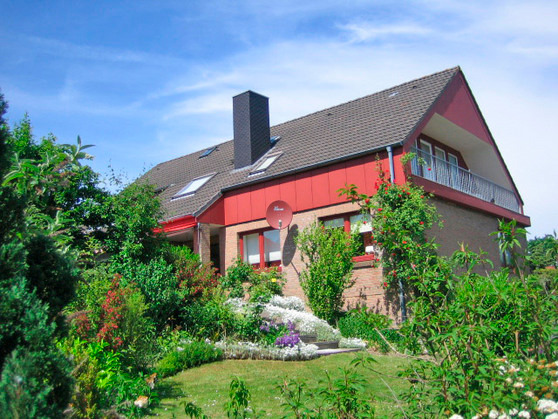 Ferienwohnung in Pelzerhaken - Haus Karin - 2 Fam Haus an  ruhiger Sackgasse mit Kfz Platz