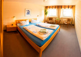 Ferienwohnung in Kühlungsborn - Ferienhaus zum Strand - Schlafzimmer 2, Betten in Komforthöhe
