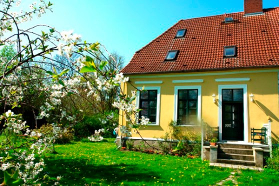 Ferienwohnung in Büttelkow - Haus im Gutspark - Bild 1