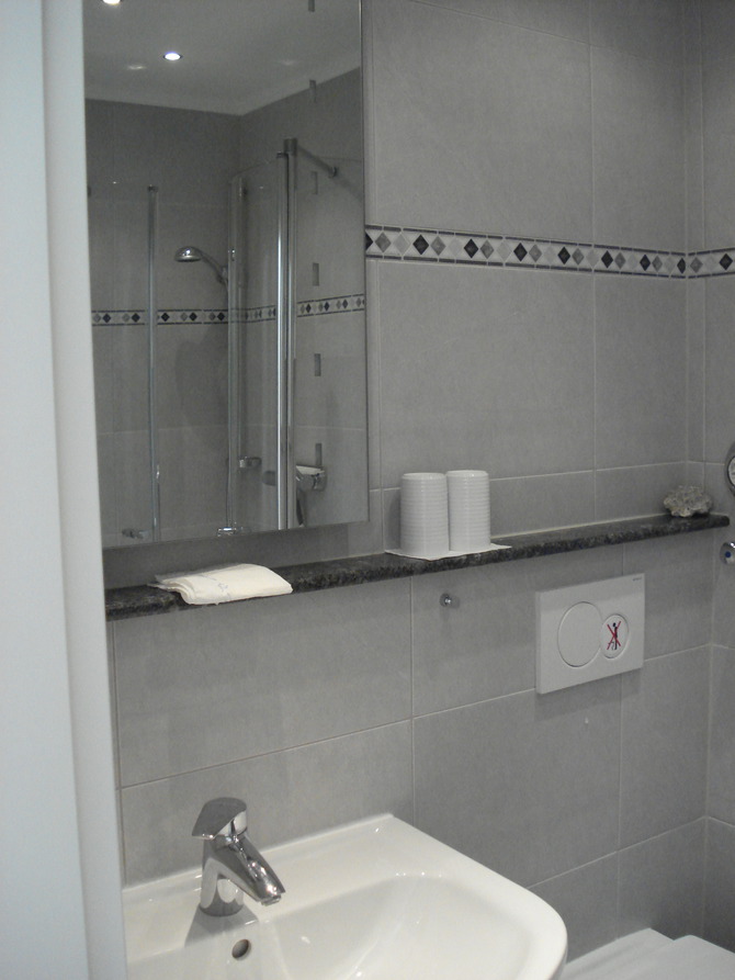 Ferienwohnung in Scharbeutz - "Haus Waldburg App. 10" an der Wolfsschlucht (Scharbeutz) - Bad