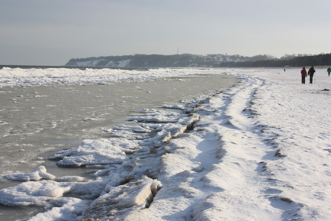 Ferienwohnung in Baabe - Windjammer - Strand im Winter
