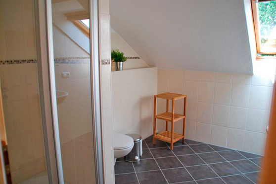 Ferienwohnung in Kellenhusen - Haus Sommerland DG 2 - Badezimmer 2