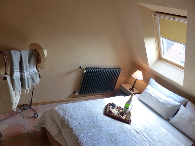 Ferienwohnung in Ribnitz-Damgarten - Zwischen Bodden & Ostsee - Schlafzimmer 1 mit Doppelbett