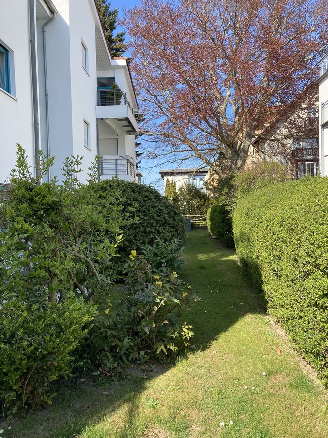 Ferienwohnung in Kühlungsborn - Strandstraße mit Garten und 3 Terrassen - der Schleichweg zum Strand