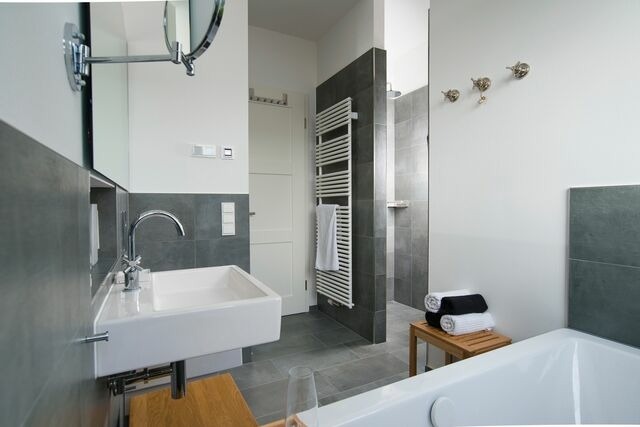 Ferienhaus in Heiligenhafen - Ostsee - Reetdachhaus Nr. 5 "Beaufort" im Strand Resort - Bild 12