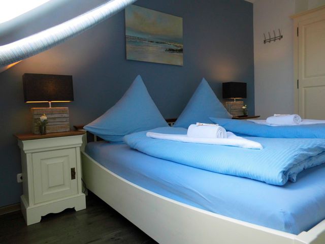 Ferienwohnung in Heiligenhafen - LANDHAUS AM SUND im OG - Bild 17