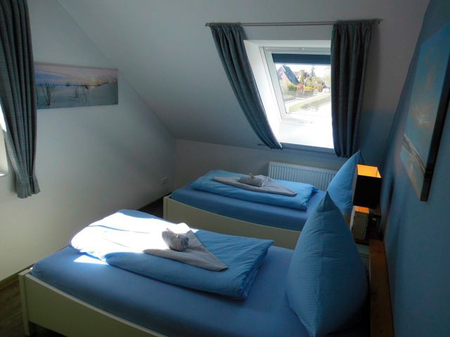 Ferienwohnung in Heiligenhafen - LANDHAUS AM SUND im OG - Bild 22