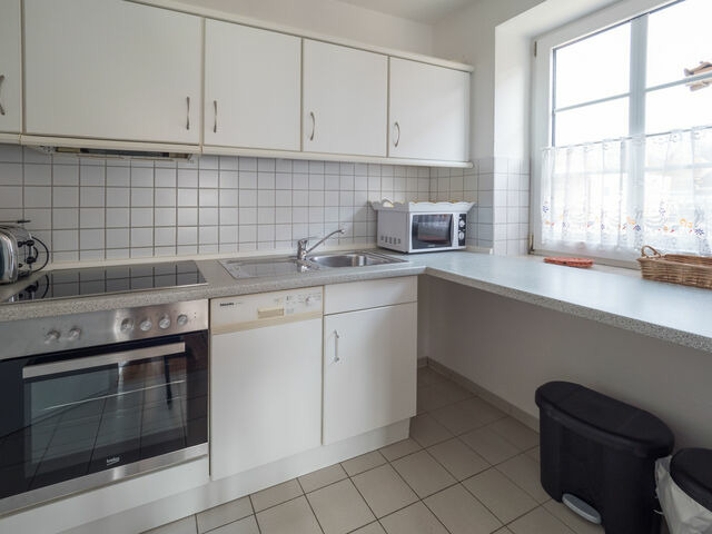 Ferienwohnung in Fehmarn OT Petersdorf - Gästehaus Nielson, Terrassenwohnung Sommerwind mit Garten - Bild 4