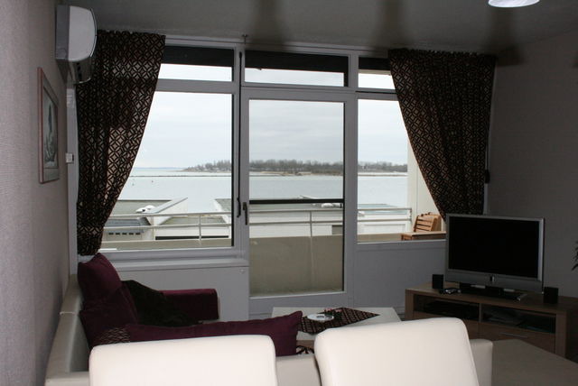 Ferienwohnung in Fehmarn OT Burgtiefe - S&uuml;dstrand-Apartment 2 "Ostseeblick" - Bild 2