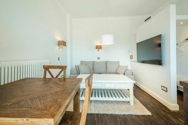 Ferienwohnung in Fehmarn OT Burg - "Villa Anker" 1 Etage - links - Bild 4