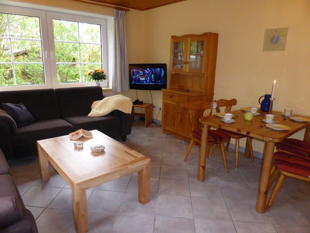 Ferienwohnung in Fehmarn OT Presen - "Ferienhof Rießen" Weißes Haus Nr. 34 - Bild 3