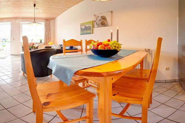 Ferienwohnung in Fehmarn OT Vitzdorf - Ferienhof Mau "Reihenhaus Schwein" - Bild 3