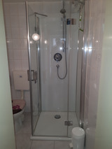 Ferienwohnung in K&uuml;hlungsborn - Haus Scheidler - Dusche neu