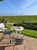 Ferienwohnung in Schönberger Strand - Stoltenberg, Mona & Sönke: "Haus Panorama", App. Nr. 9 "Seeblick" - Bild 1