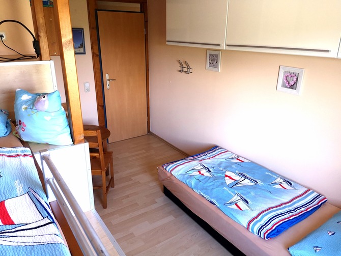 Ferienwohnung in Hohen Wieschendorf - Zur Schwedenschanze - Schlafzimmer 3-Kinderzimmer