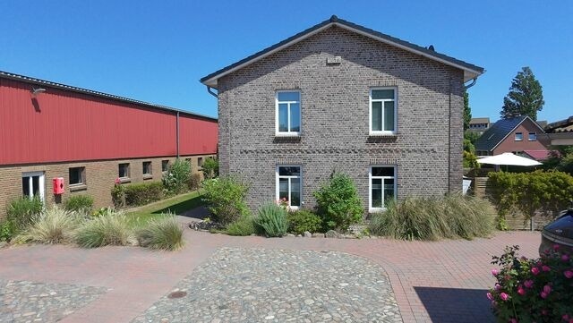 Ferienhaus in Fehmarn OT Sahrensdorf - "Bauernhof-Claussen", Haus Möwe - Bild 2