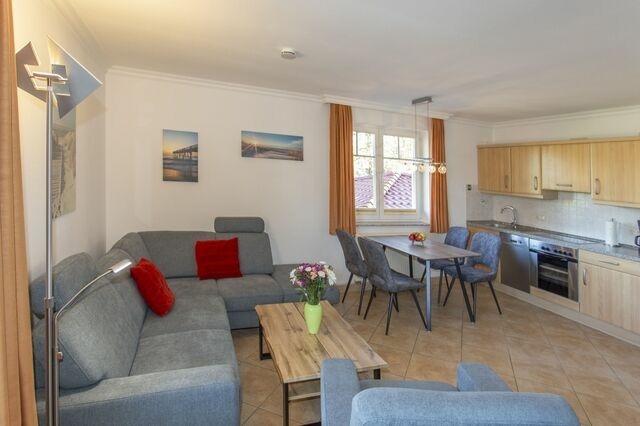 Ferienwohnung in Sellin - Ferienhaus zum Südstrand App. 4 - Bild 3