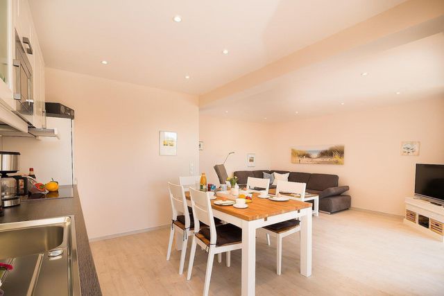 Ferienwohnung in Grömitz - D2 - Haus Dünenpark Königsberger Allee 12 - FERIENDOMIZIL HOLLICH - Bild 4