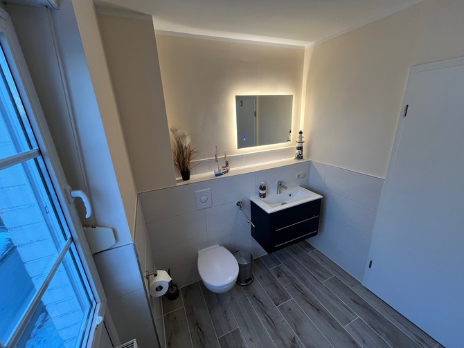 Ferienhaus in Ostseeheilbad Zingst - Weidenstra&szlig;e 6 - Dimmbarer Spiegel