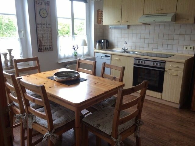 Ferienhaus in Fehmarn OT Sahrensdorf - Ferienhaus für die Großfamilie oder Gruppenhaus auf dem Ferien- und Bauernhof Nielson in Inselmitte - Bild 14