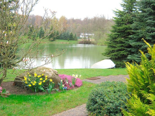 Ferienwohnung in Cismar - Haus am Kojenteich - Klosterdorf Cismar -"Teichwohnung" für Zwei auf idyllischem Seegrundstück - Bild 2