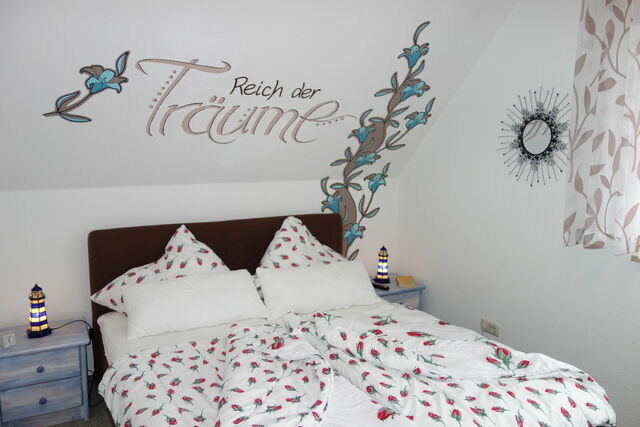 Ferienhaus in Ostseeheilbad Zingst - SONDERPREISE Juni/ September 2025 --- beliebtes FH "Möwe" - nur 2 Minuten vom Strand... WLAN inklusive... - Bild 7