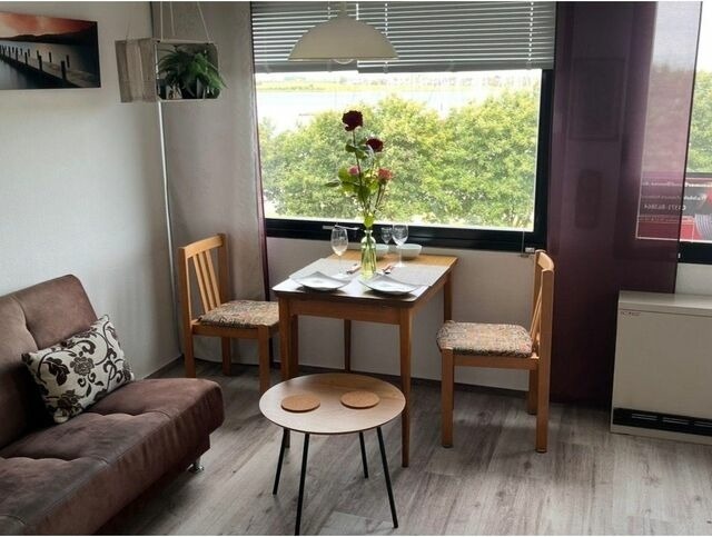 Ferienwohnung in Fehmarn OT Burgtiefe - "Apartment - FerienOase" mit Blick auf Yachthafen - Bild 12
