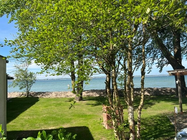 Ferienwohnung in Altenhof - Sommerhäuschen - Bild 2