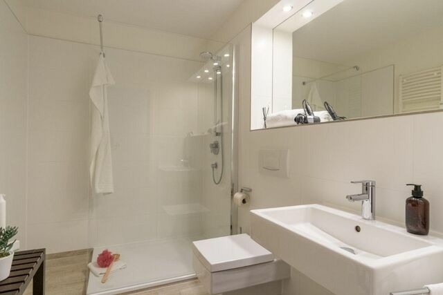 Ferienwohnung in Heiligenhafen - Haus "Windjammer", Wohnung Nr. 1 "Luxusnest" - Bild 18