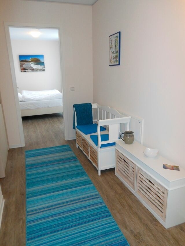 Ferienwohnung in Eckernförde - Apartment 20, Blickrichtung Binnenhafen West/Innenstadt - Bild 3