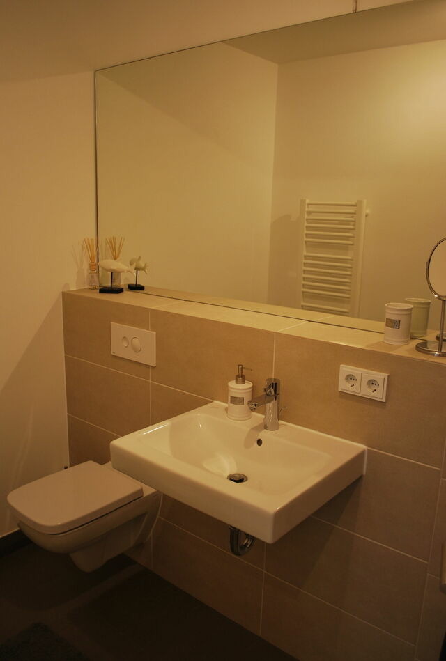 Ferienwohnung in Eckernf&ouml;rde - Ferienwohnung "Hafenm&ouml;we", Quartier Hafenspitze, Blickrichtung Hafen - Bild 14