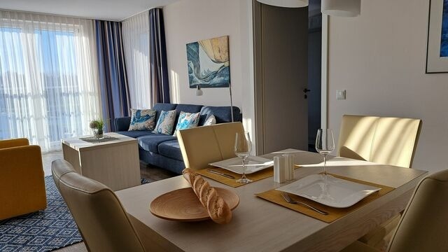 Ferienwohnung in Eckernf&ouml;rde - Apartment 39 "Hafentraum", Blickrichtung Binnenhafen West/Innenstadt - Bild 19