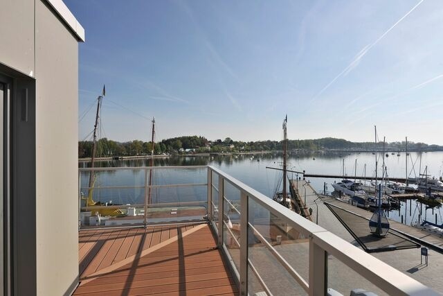Ferienwohnung in Eckernförde - Apartment 41 "Seeblick" Blickrichtung offene See / Binnenhafen Nord - Bild 10
