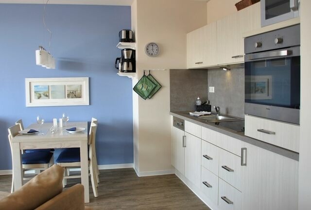 Ferienwohnung in Eckernf&ouml;rde - Apartment 29 "Heimathafen 29", Apartmenthaus Hafenspitze, Blickrichtung Innenstadt/Binnenhafen - Bild 4