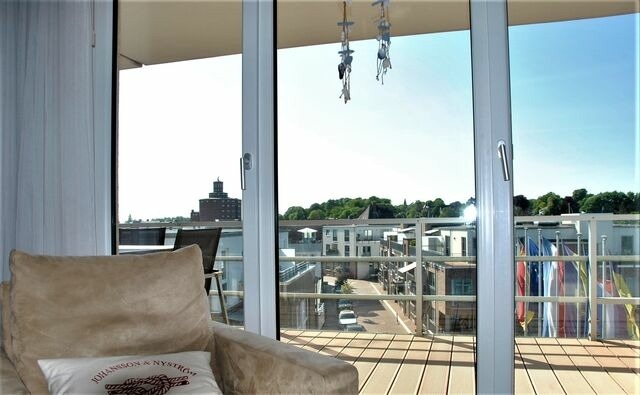 Ferienwohnung in Eckernf&ouml;rde - Apartment 29 "Heimathafen 29", Apartmenthaus Hafenspitze, Blickrichtung Innenstadt/Binnenhafen - Bild 8