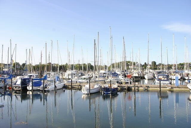 Ferienwohnung in Eckernf&ouml;rde - Apartment 29 "Heimathafen 29", Apartmenthaus Hafenspitze, Blickrichtung Innenstadt/Binnenhafen - Bild 25