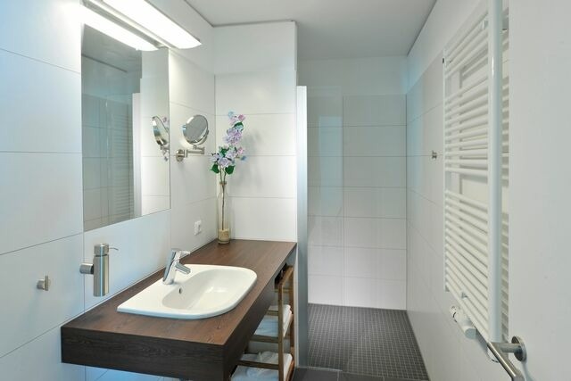 Ferienwohnung in Eckernf&ouml;rde - Apartment 34 "OstseeZeit", Blickrichtung Binnenhafen Nord/Offenes Meer - Bild 7