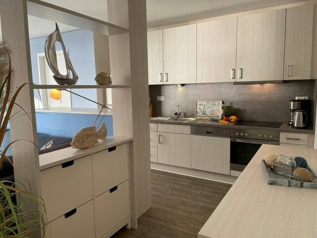 Ferienwohnung in Eckernförde - Apartment 16 "Seetaucher", Blickrichtung Strand/Offenes Meer - Bild 7