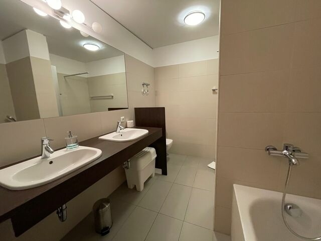 Ferienwohnung in Eckernförde - Apartment 16 "Seetaucher", Blickrichtung Strand/Offenes Meer - Bild 13