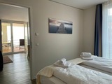 Ferienwohnung in Eckernförde - Apartment 16 "Seetaucher", Blickrichtung Strand/Offenes Meer - Bild 17