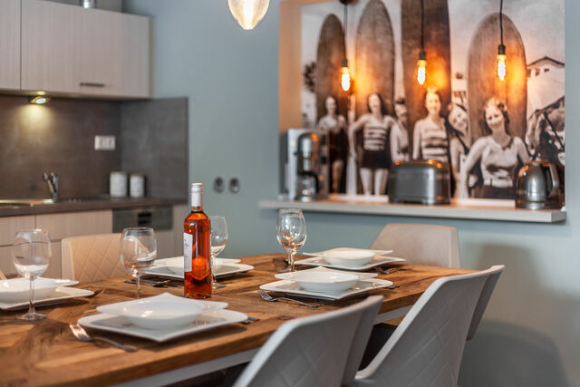 Ferienwohnung in Eckernförde - Apartment 5 - "am Yachthafen 5", Apartmenthaus Hafenspitze, - Blickrichtung offenes Meer/Strandpromenade - Bild 4