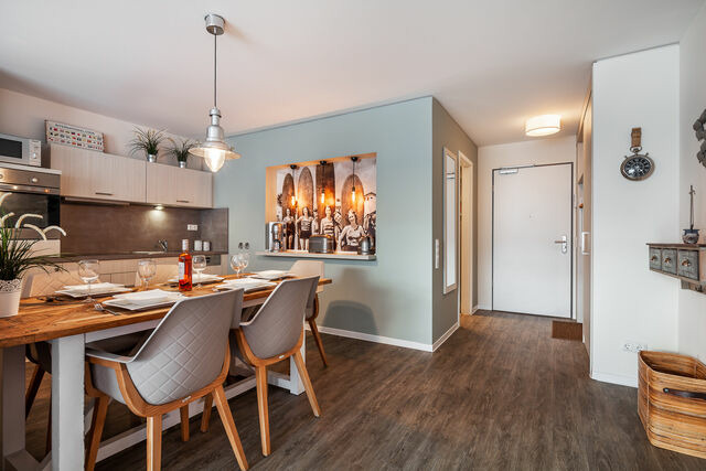 Ferienwohnung in Eckernförde - Apartment 5 - "am Yachthafen 5", Apartmenthaus Hafenspitze, - Blickrichtung offenes Meer/Strandpromenade - Bild 10