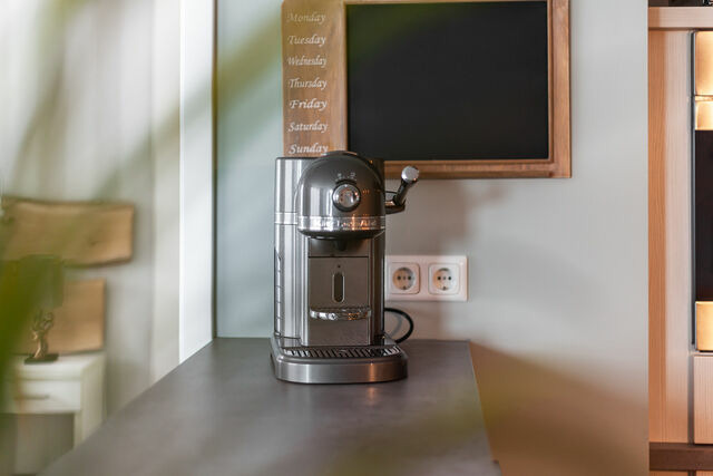 Ferienwohnung in Eckernförde - Apartment 5 - "am Yachthafen 5", Apartmenthaus Hafenspitze, - Blickrichtung offenes Meer/Strandpromenade - Bild 19