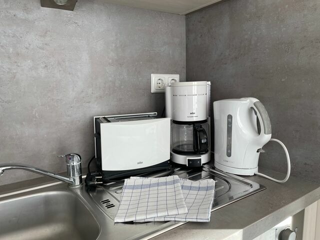 Ferienwohnung in Eckernf&ouml;rde - Apartment 3 - "Am Leuchtfeuer 3", Apartmenthaus Hafenspitze, Blickrichtung Strand/offene See - Bild 15