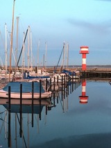 Ferienwohnung in Eckernf&ouml;rde - Apartment 3 - "Am Leuchtfeuer 3", Apartmenthaus Hafenspitze, Blickrichtung Strand/offene See - Bild 19