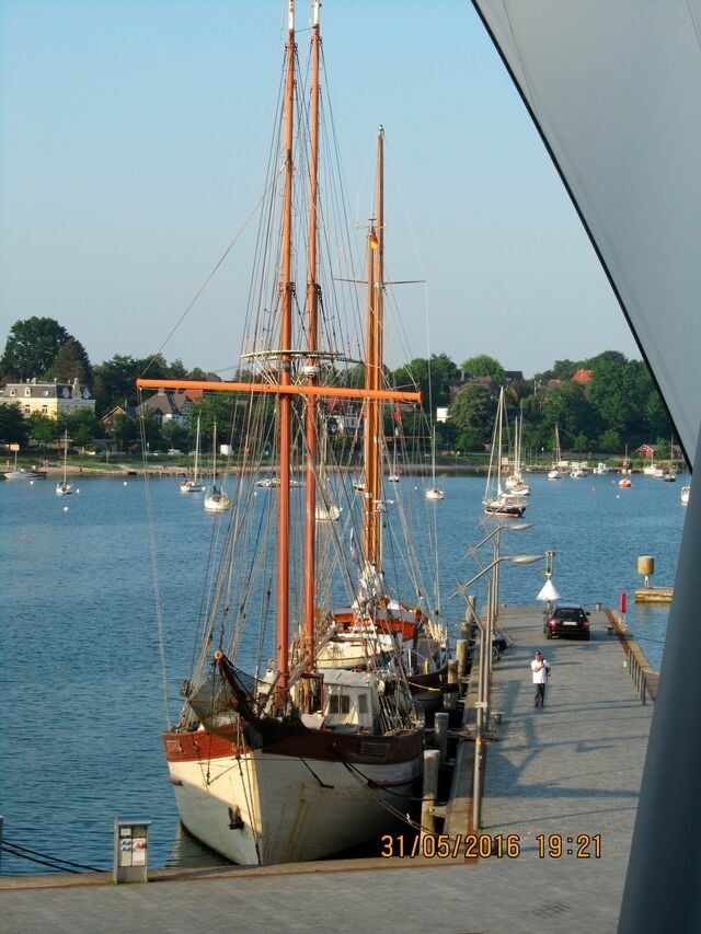 Ferienwohnung in Eckernförde - Apartment 12 - "Silbermöwe I" - Blickrichtung Yacht- und Binnenhafen/offenes Meer - Bild 18