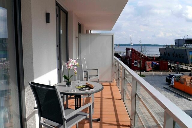 Ferienwohnung in Eckernförde - Apartment 4 - "MOIN MOIN" - Blickrichtung Offenes Meer/Strand - Bild 12